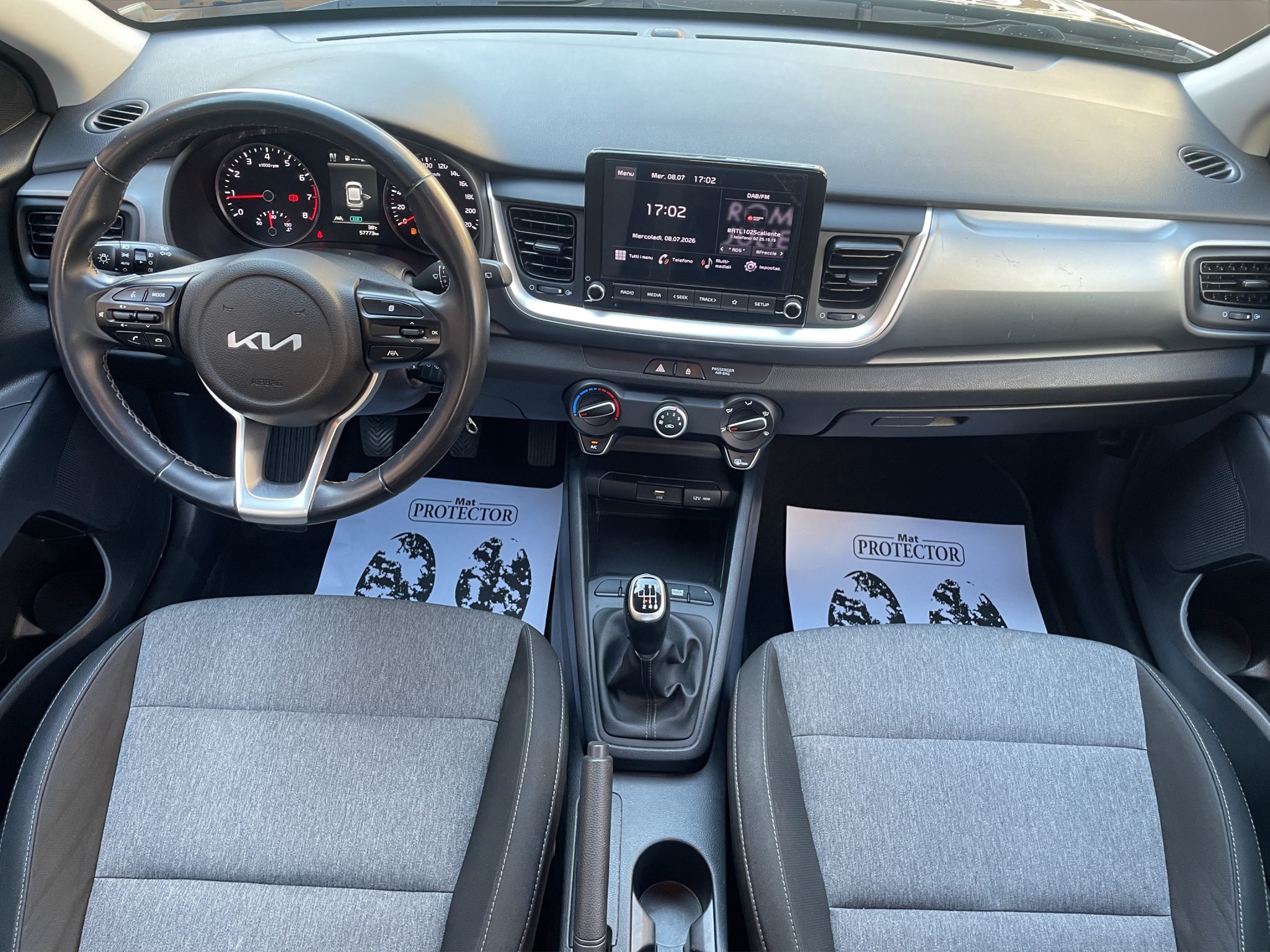 10.KIASTONIC_BENZINA_MANUALE